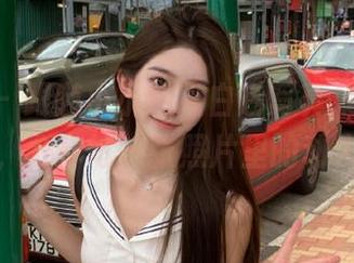 pans – 跟随小小进入白色写真集的梦幻世界，分享每一张照片里的动人故事