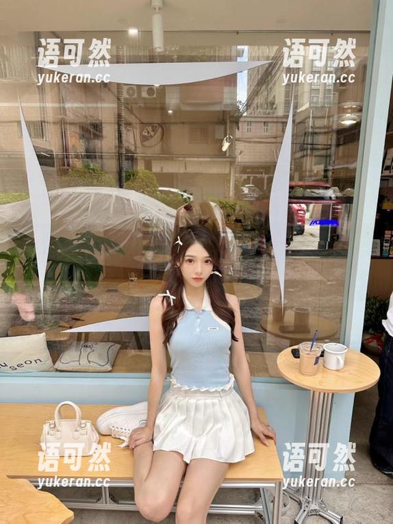pans - 精彩不容错过！观看美惠子泳衣写真，欣赏独特的原图风格。