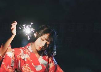 绝美红裙：yuuhui玉汇写真套图带你走进浪漫世界
