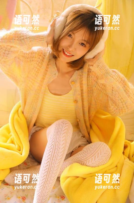 丽柜 - 兔子私拍带你领略潮妹纤莲：写真的灵魂与情感交织