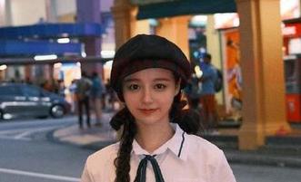 丽柜 – 发现不一样的美丽：苏黎透明写真网盘资源合集分享