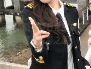 丽柜 – 免费下载钟情日常图集，开启你的唯美摄影之旅