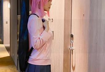 亚缇arty最新写真集曝光：高跟鞋，不仅仅是鞋子，更是一种生活态度！