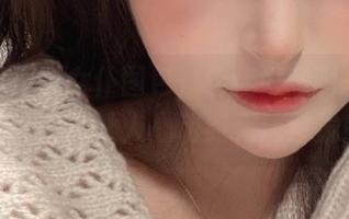 无圣光透明女仆图包，佳佳好难啊一次逆袭，竟然让人心动到无法自拔！