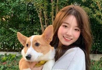 克拉女神 – 孟君独特风格自拍合集：每一套图都是她独到审美的生动体现！