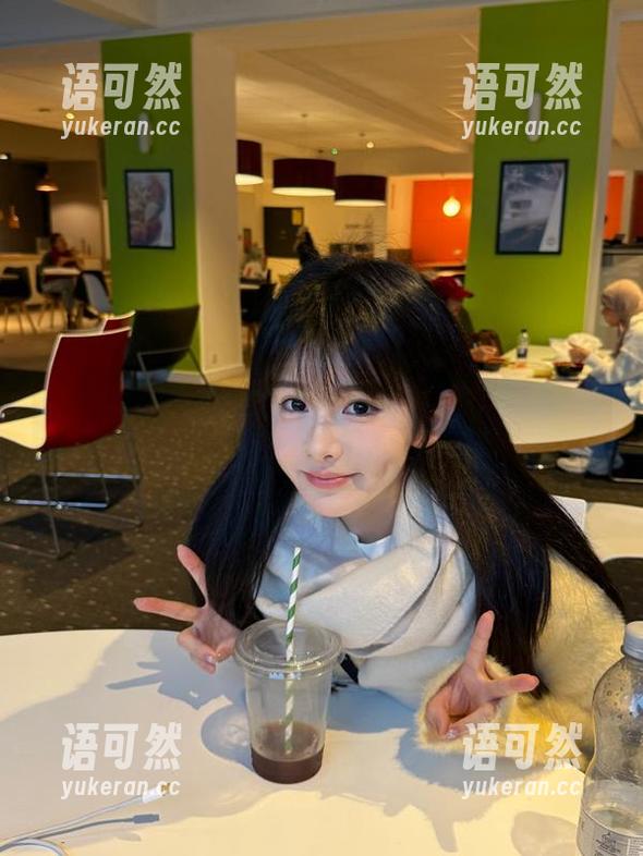 克拉女神 - 汤怡在线婚纱写真：那些让你羡慕的优雅瞬间，一起感受吧！