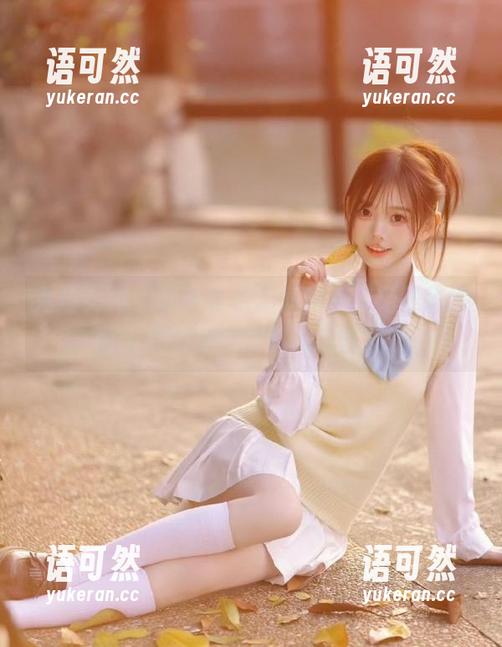 克拉女神 - 享受芝月油亮作品，无圣光原图带来的视觉震撼和情感共鸣