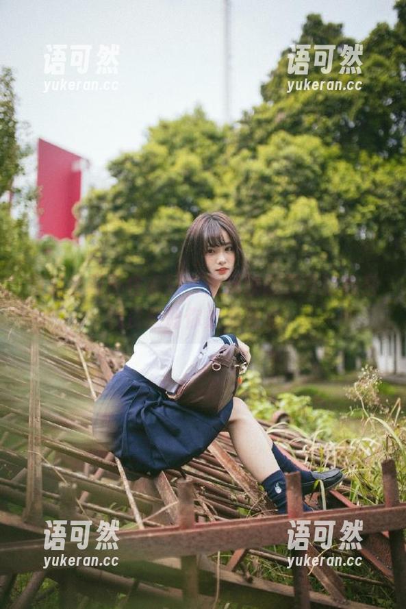 邻居也忍不住点赞，兔玩映画吊带睡衣在线资源助你成为焦点！