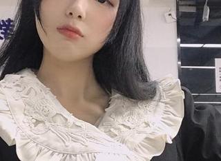 刺青Poi的礼服写真合集大放送，下载后让你成为睿智与美丽的结合体！