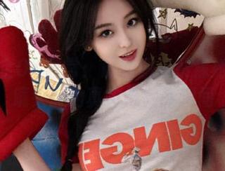 北哥完全OK日常：最新图库聚焦她在摄影镜头前的真实与美丽瞬间