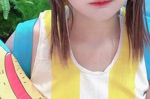 由千夜未来带来的全套美脚盛宴，图片尽显时尚与性感的绝妙平衡