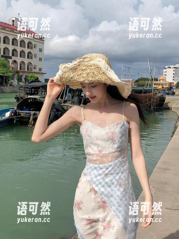嗲囡囡 - 幸福瞬间：晗大大Via精彩套装写真作品，为生活增添一抹光彩