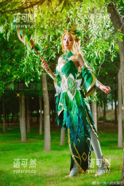 时崎狂三新春旗袍最新写真，美图见证大梨子不是御姐之美