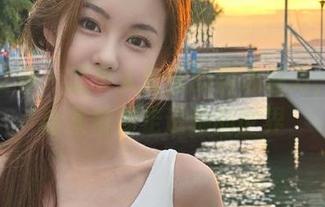 头条女神 – 感受大蜜蜜的甜心魅力，写真合集带你走进她的世界
