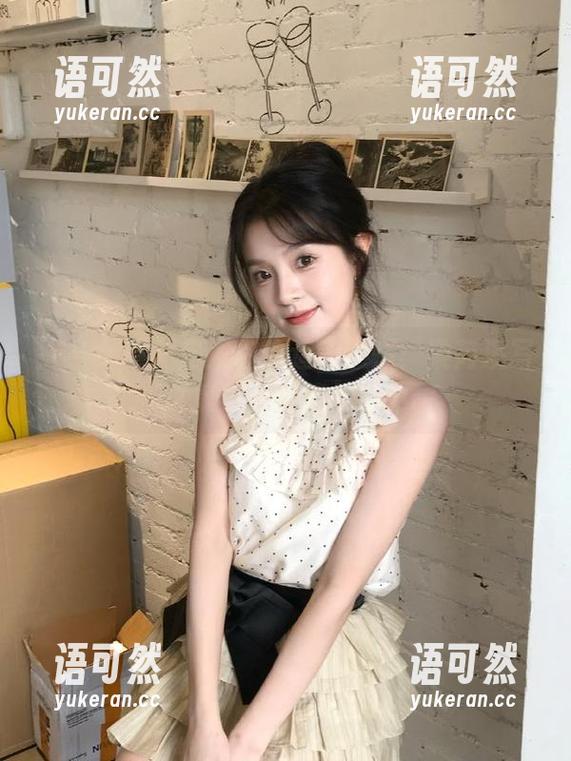 头条女神 - 启发你的运动热情：梁芮溪写真集分享激情与活力