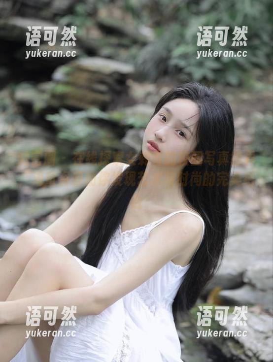 微密圈 - 在线探索女刺客的校园写真世界，海量资源助你发现艺术与时尚的完美结合