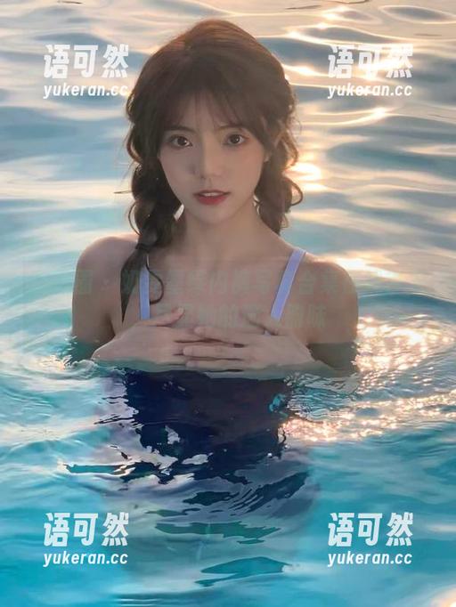 微密圈 - 奶雯墨绿内裤写真合集在线首发，尽显她的迷人韵味