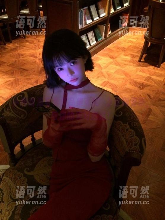 小和甜酒写真作品集《妃咲》全新更新，与你的美好邂逅！