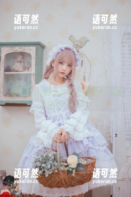 热门博主小野妹子w少女写真更新，最新图片让你心动不已