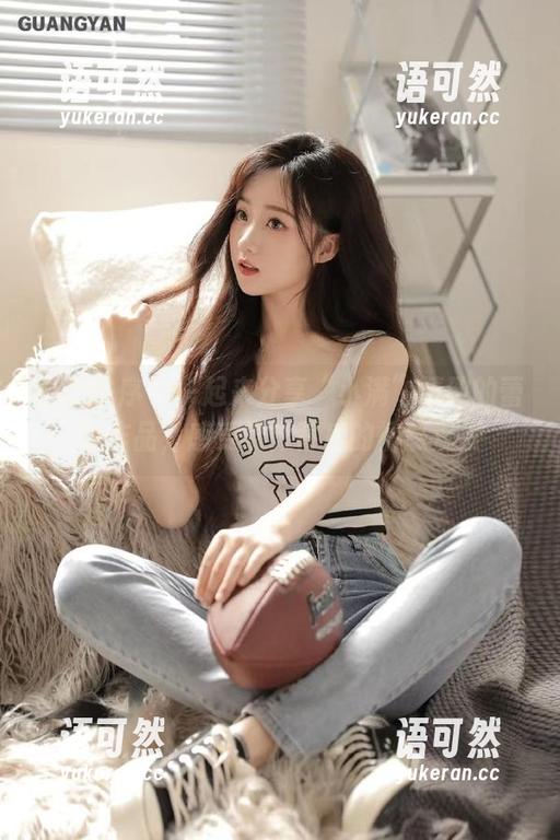 少女秩序 - 一起来分享“小满”精致的蕾丝作品，感受摄影背后的情感温度