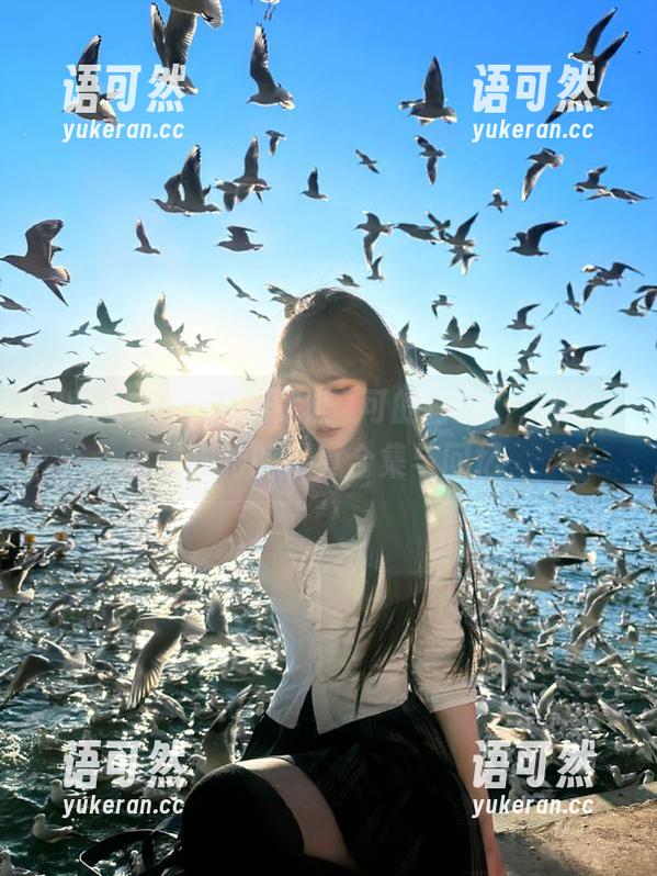 少女秩序 - 在线追随晞可的日常，珍藏那些独特的写真合集与回忆