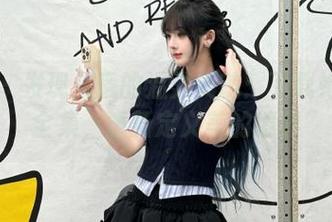 尤果网 – 发现晨曦的温柔灵魂：下载她的写真全集，重新定义美的境界