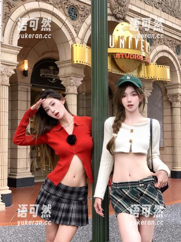 尤物馆 - FoxYini孟狐狸全新棉袜套图上线，专属下载带你领略不一样的风格