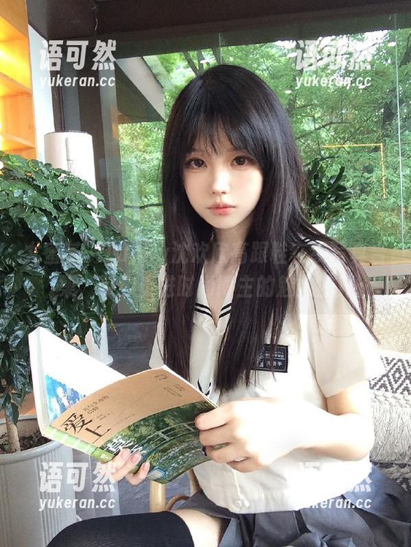 尤蜜荟 - Lucky沈欢欣高跟鞋在线写真合集，带你走进时尚博主的魅力世界
