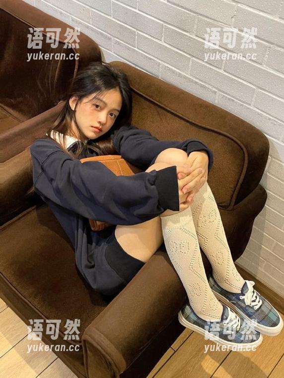 尤蜜荟 - 允尔粉色写真艺术作品分享：免费下载，给你的视觉体验带来全新享受！