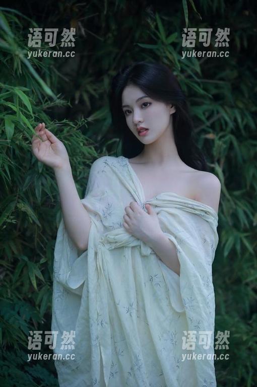 尤蜜荟 - 葛征Model的裸足全套作品：每一张都是大自然的馈赠与灵魂的对话