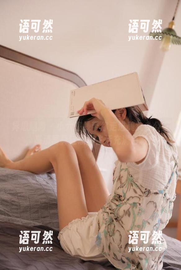 异思趣向 - 小六在线带你走进美女办公室，高清写真让职场生活充满色彩！