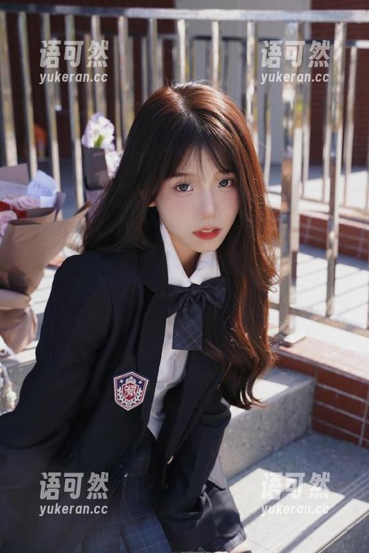 微密圈 - 全套张思允裸足图片，原来她的魅力竟如此简单却又致命！