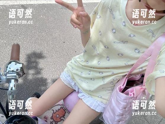 御女郎 - 下载Annie安妮镂空写真全集，领略她独特的时尚视角