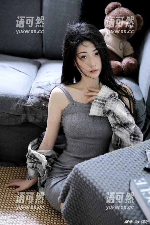 推女神 - Kiren_程程程黑白作品集，丰富资源为你呈现极致的光影交错。