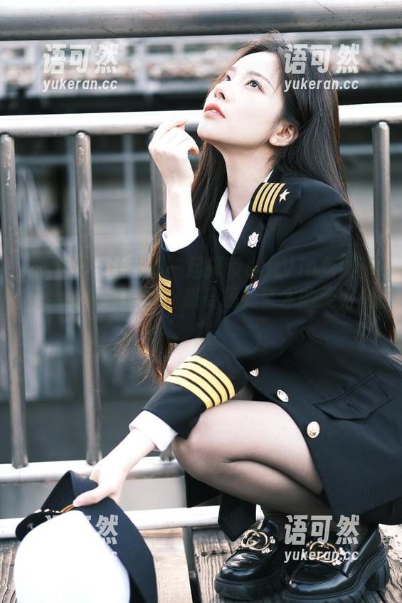 推女神 - 让我们一起探索小九Vin兔女郎的全套写真原图，感受摄影艺术的无穷魅力