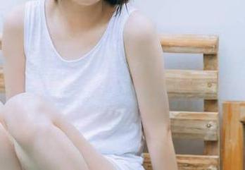 推女神 – 徐妍馨Mandy网袜写真合集：如诗如画的照片展现独特个性