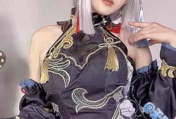 看无影喵喵Ghost如何在训练室死库水中玩转原图照片，简直叹为观止！