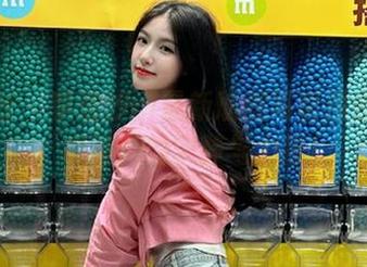 星颜社 – 李若汐ci最新瑜伽写真原图更新，感受她的宁静与力量！
