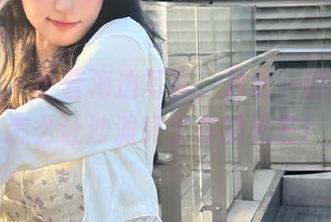 星颜社 – 全套海边写真，林幼一的秘诀：怎么让沙滩亮出你的光芒！
