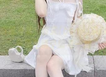 最新写真集来袭：普美(bomi)以厨娘身份呈现生活中的每一刻