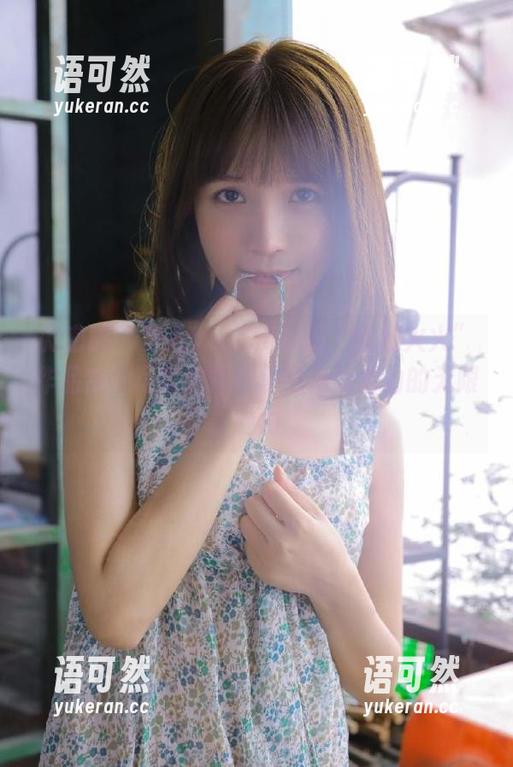 微密圈 - 果儿Victoria的“红红火火”作品集，写真杰作传承热情与活力的无限魅力