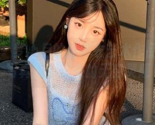 果团网 – 梦心月的连体衣艺术作品：感受写真资源带来的无穷灵感