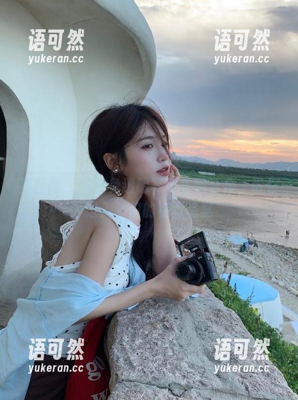 果团网 - 酸酱兔透明写真美图合集，带你进入梦幻的视觉盛宴