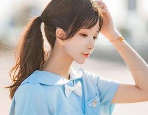 桜桃喵的斯卡蒂美图合集，作品诠释了青春与自由的完美结合