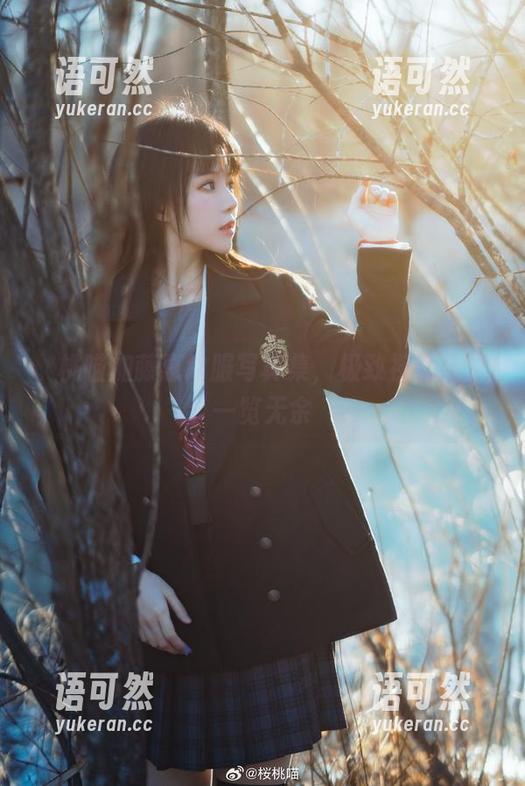 桜桃喵加藤惠常服写真集，极致视觉资源一览无余
