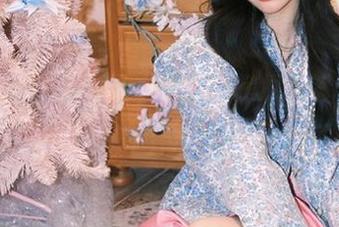 梦丝女神 – 璇璇天台少女私房原图解析，带你领略不一样的美丽画面