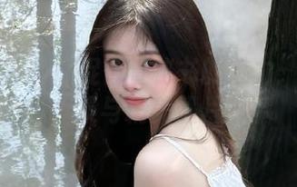 梦丝女神 – 捕捉香萱秘书的魅力：精彩写真合集与精美照片分享