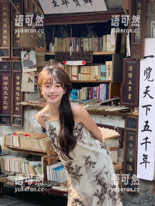 梦丝女神 - 高质清纯写真图集，魏婷婷带你领略清雅与淡泊的绝世风采