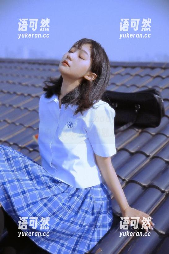 模范学院 - 在NaNa_baby的比基尼写真图包中，发现无尽的魅力与自信！