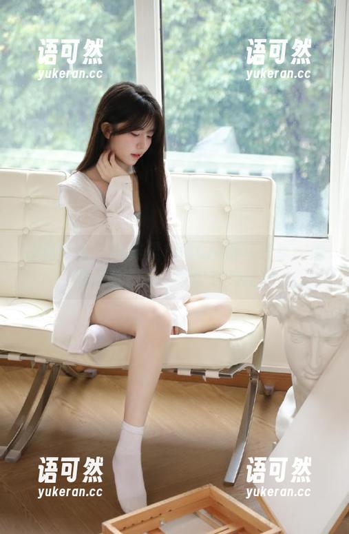 模范学院 - 李雅柔182CM图集分享：清纯之美在每一帧中绽放精彩